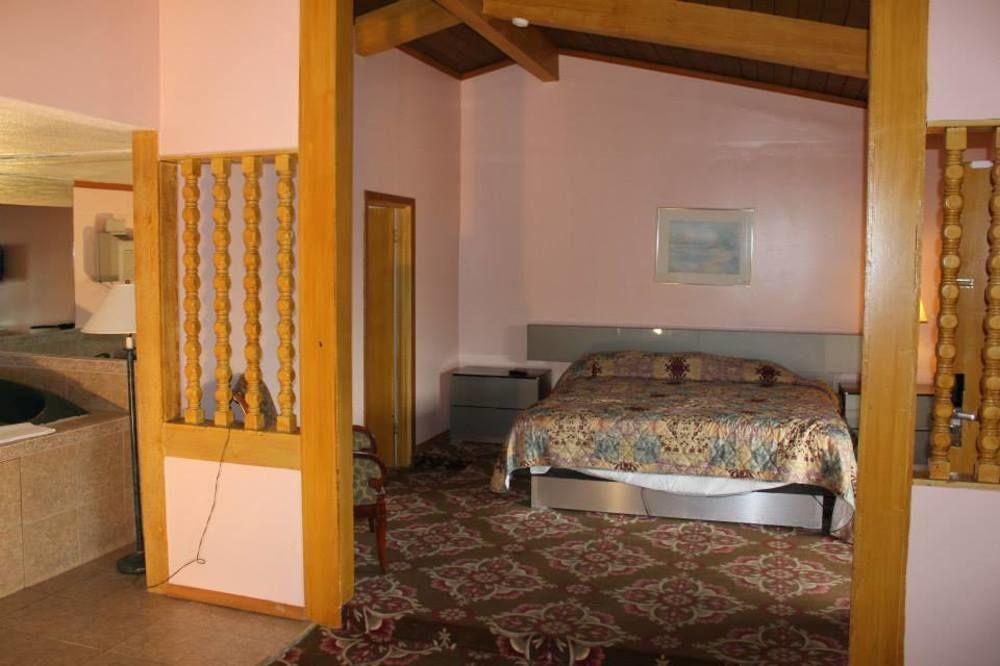 Presidential Inn And Suites Lyons Esterno foto