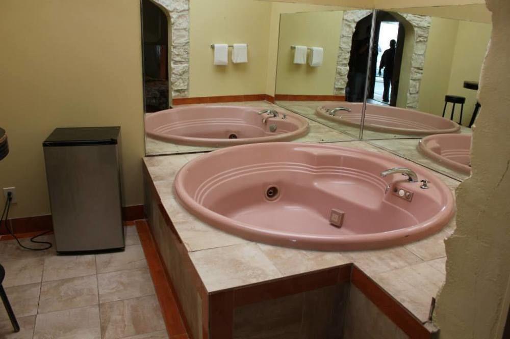 Presidential Inn And Suites Lyons Esterno foto
