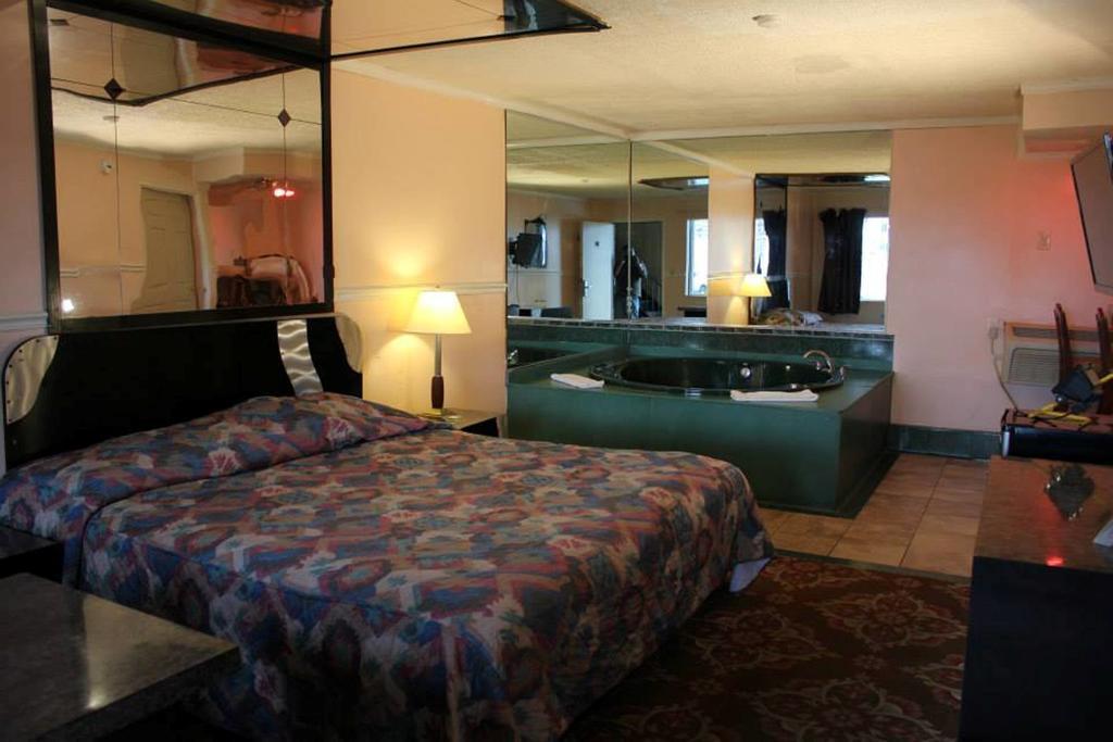 Presidential Inn And Suites Lyons Esterno foto